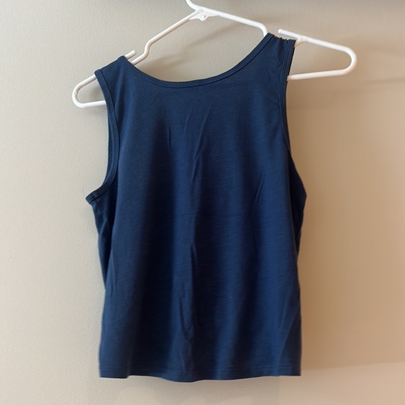 Onzie Workout Shirt - Picture 2 of 4